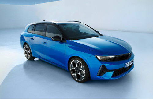 Upoznajte novu Opel Astru Sports Tourer, njen prepoznatljiv stil, odlične vozne osobine i tehnologiju nove generacije!
