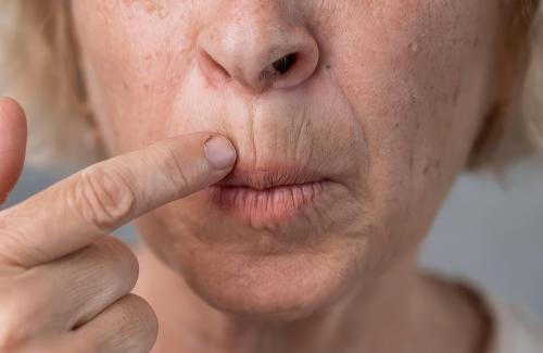 Krema o kojoj Bosanke poslije 60. godine šute: vidljivo zaglađuje čak i duboke bore.