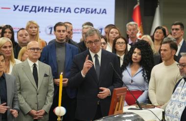 SKANDALOZNA SAZNANJA BRITANACA: Vučić planirao nasilno rušenje izbora i državni udar pa odustao u zadnji tren?!