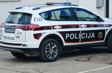 Једна особа повријеђена у судару аутомобила и трамваја