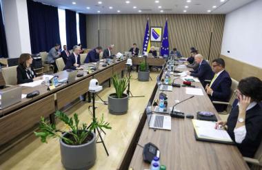 Proračun BiH u 2027. raste za 10 posto da bi se povećale plaće državnim službenicima
